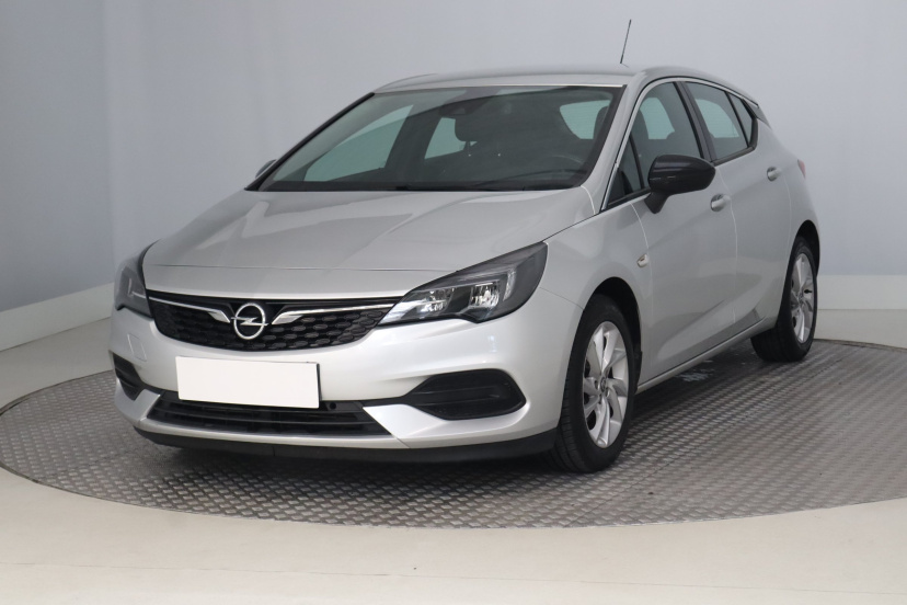 Opel Astra, 2021