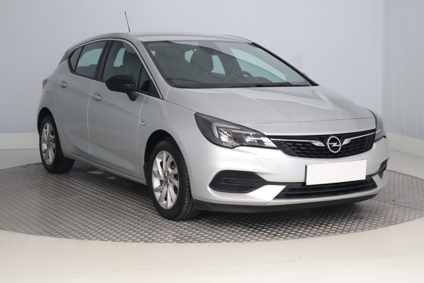 Opel Astra, 2021