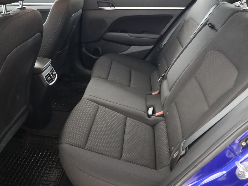 Hyundai Elantra, 2019
