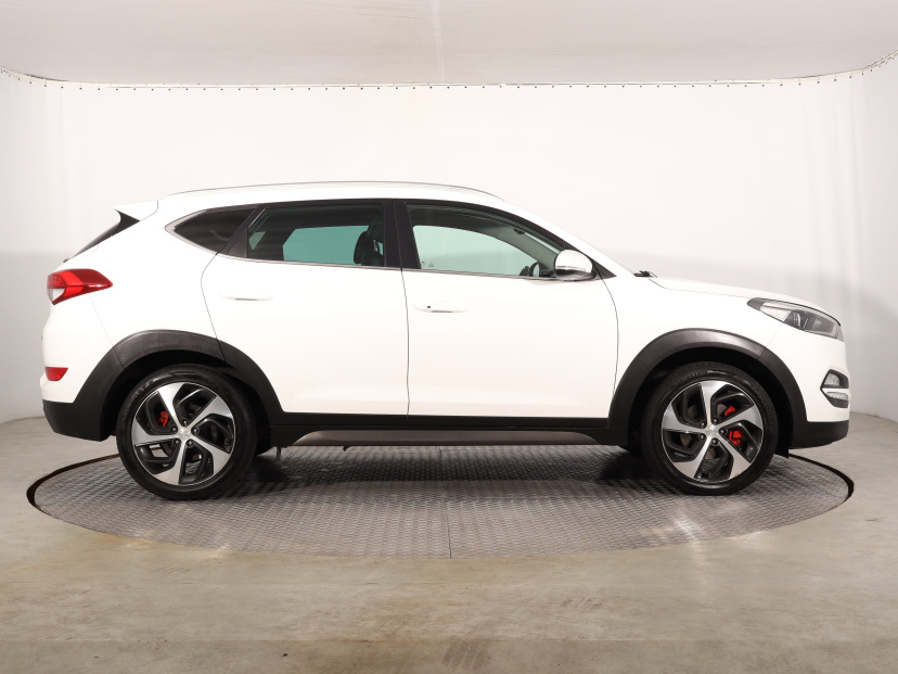 Hyundai Tucson, 2015