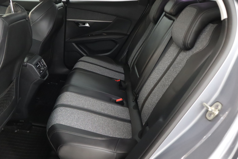 Peugeot 3008, 2018