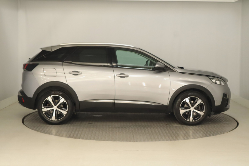 Peugeot 3008, 2018