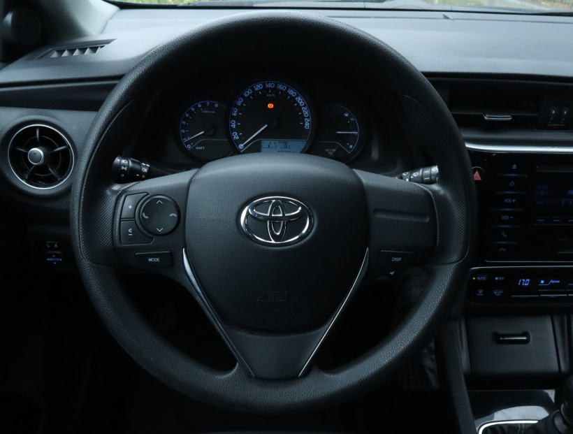 Toyota Auris, 2019