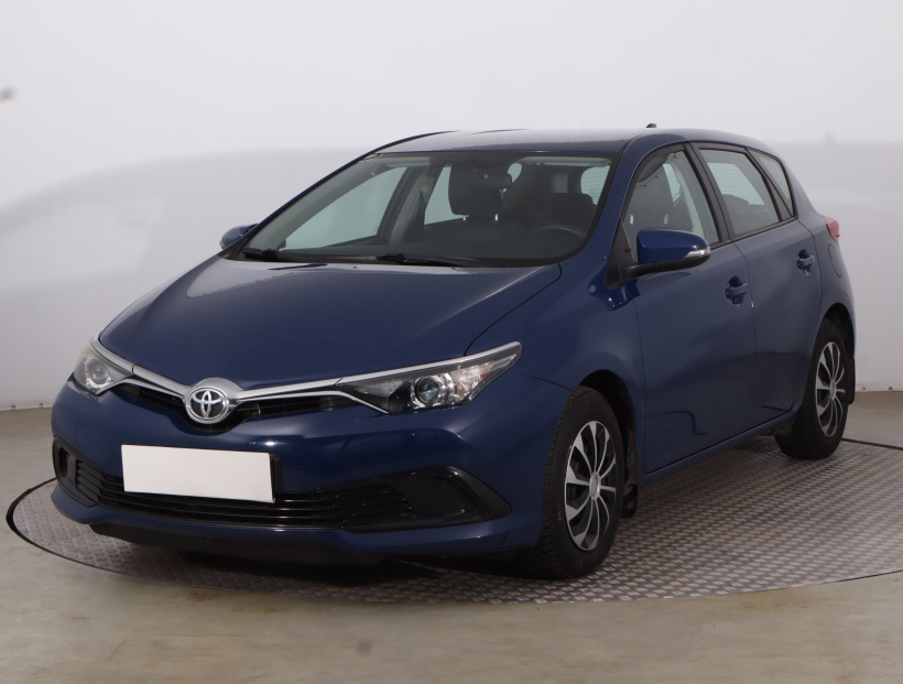 Toyota Auris, 2019