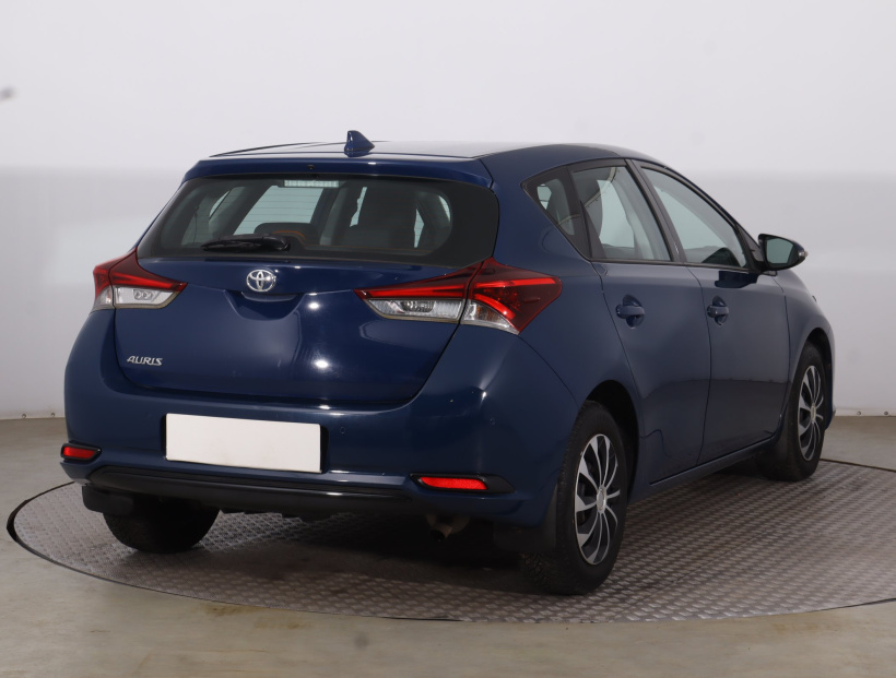 Toyota Auris, 2019