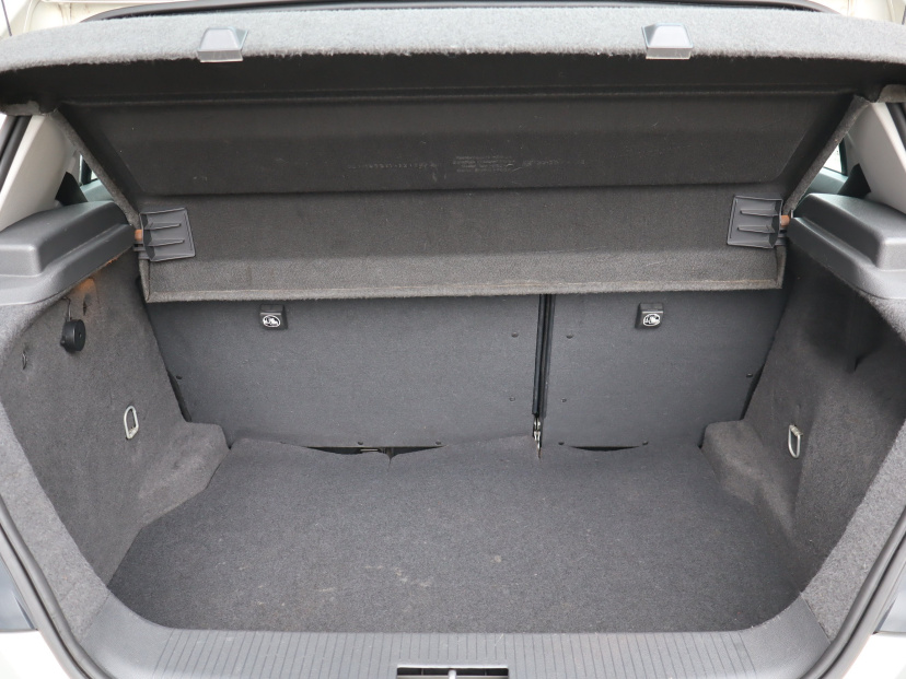 Opel Astra, 2011