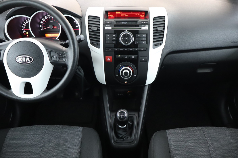 Kia Venga, 2010
