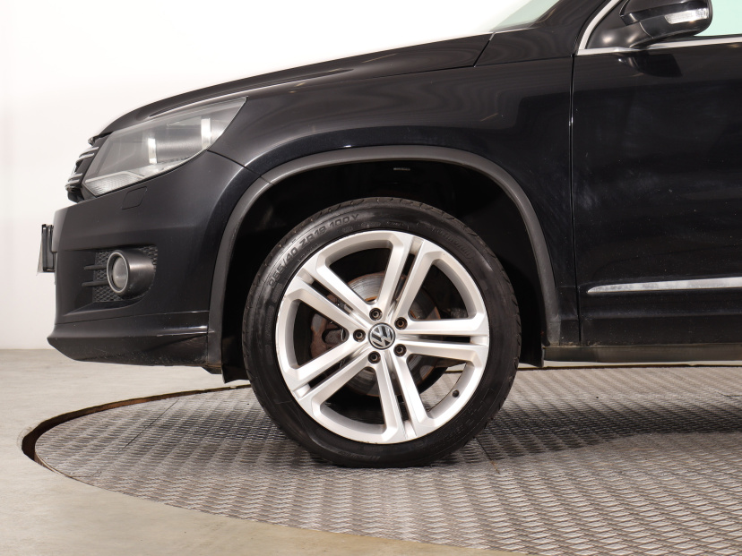 Volkswagen Tiguan, 2012
