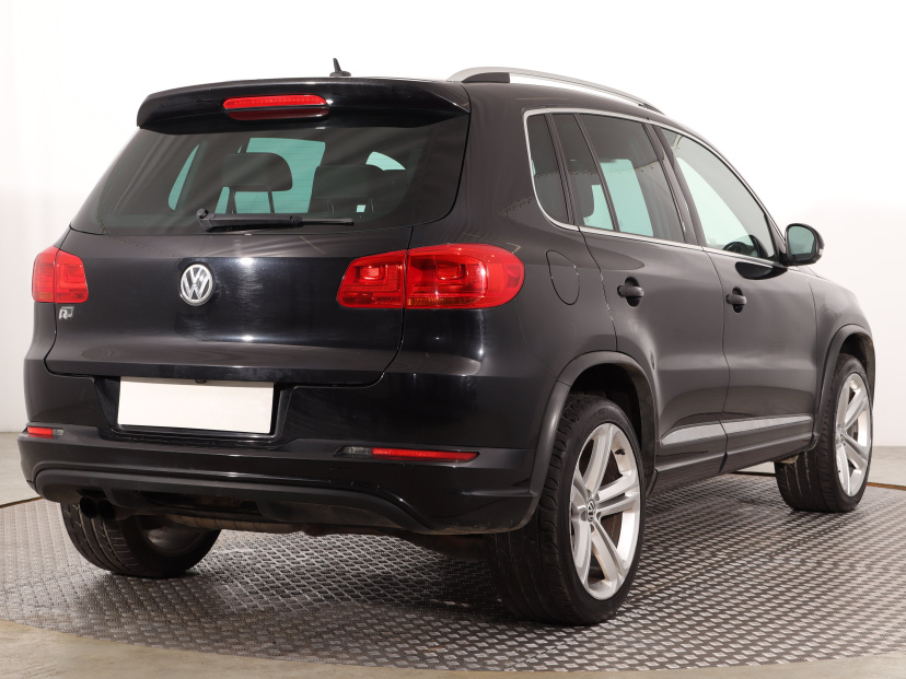 Volkswagen Tiguan, 2012