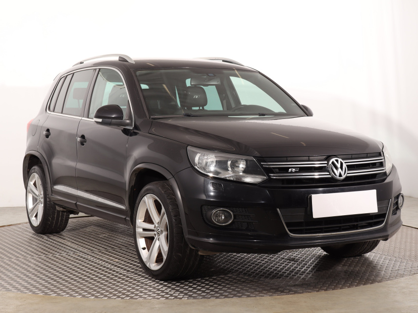 Volkswagen Tiguan, 2012