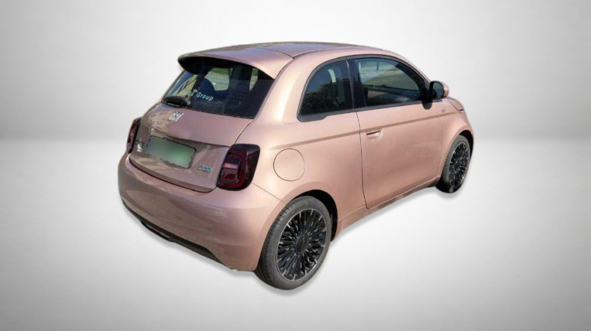 Fiat 500e, 2023