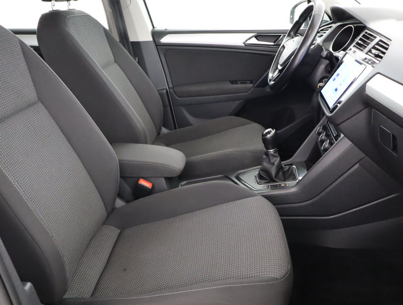 Volkswagen Tiguan, 2016
