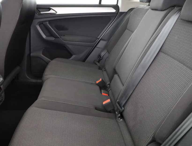Volkswagen Tiguan, 2016