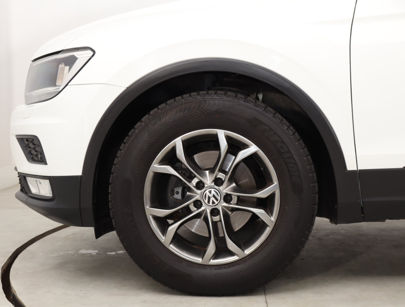 Volkswagen Tiguan, 2016