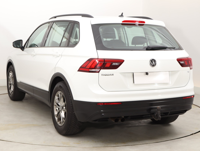 Volkswagen Tiguan, 2016