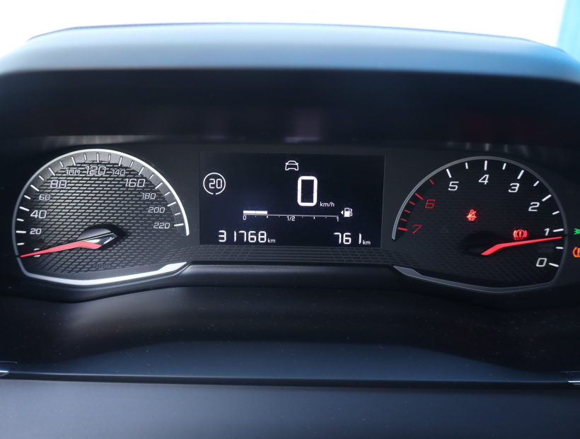 Peugeot 208, 2022