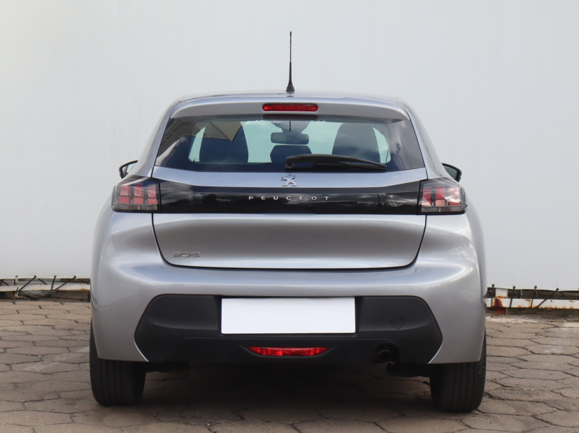 Peugeot 208, 2022