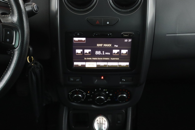 Dacia Duster, 2015