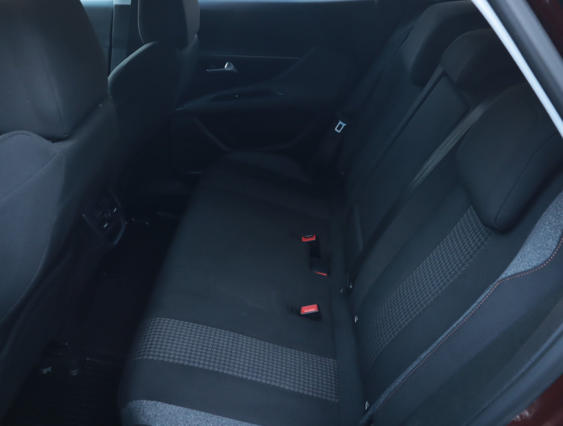 Peugeot 3008, 2018