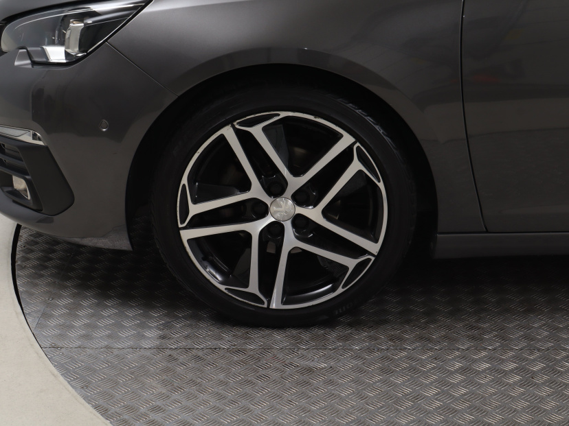 Peugeot 308, 2017