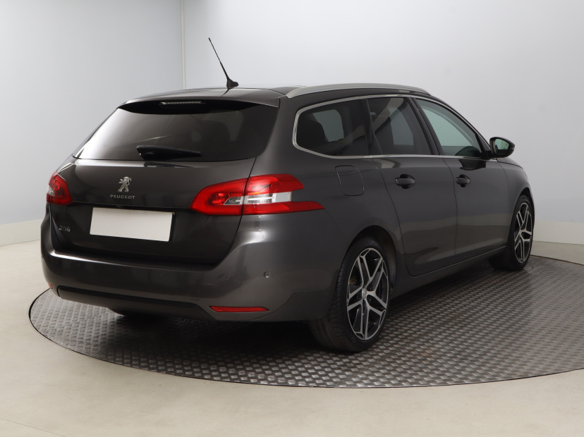 Peugeot 308, 2017