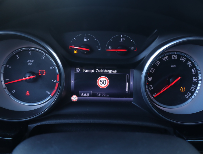 Opel Astra, 2017