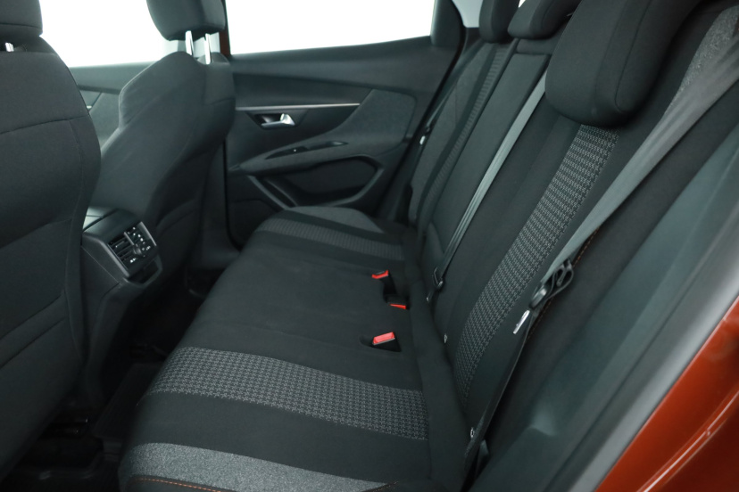 Peugeot 3008, 2017