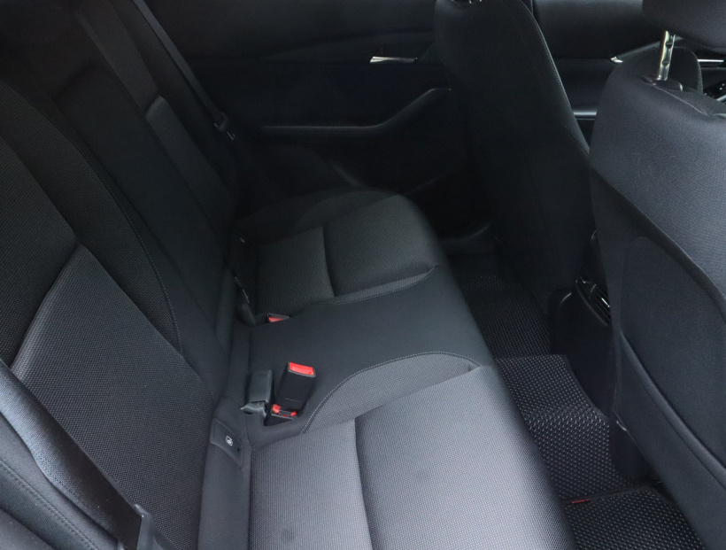 Mazda CX-30, 2024