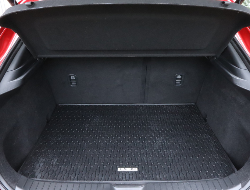 Mazda CX-30, 2024