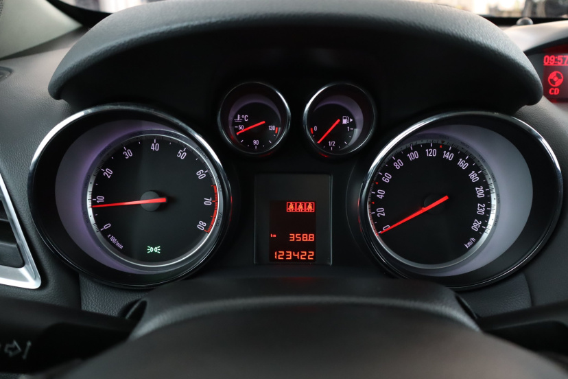 Opel Mokka, 2014