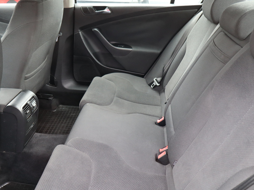 Volkswagen Passat, 2006