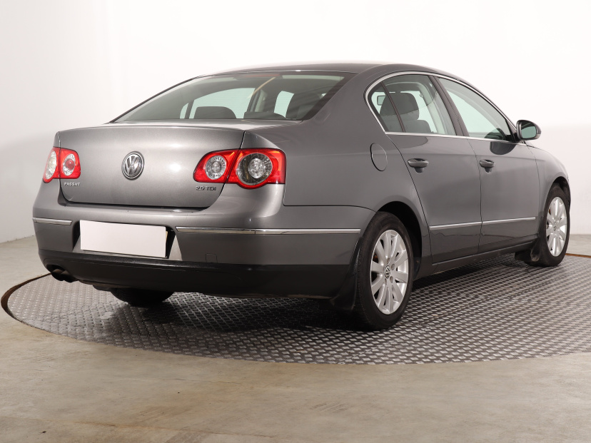 Volkswagen Passat, 2006