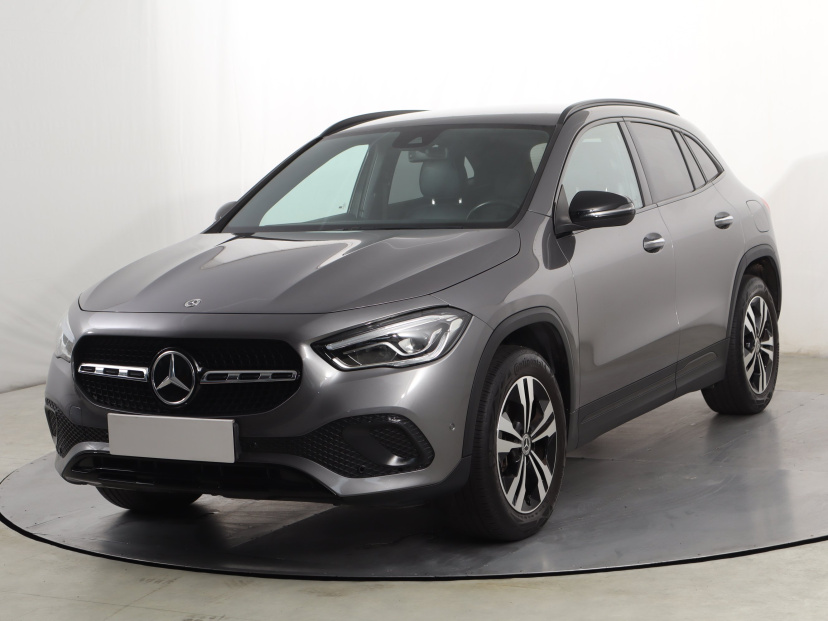 Mercedes-Benz GLA, 2020