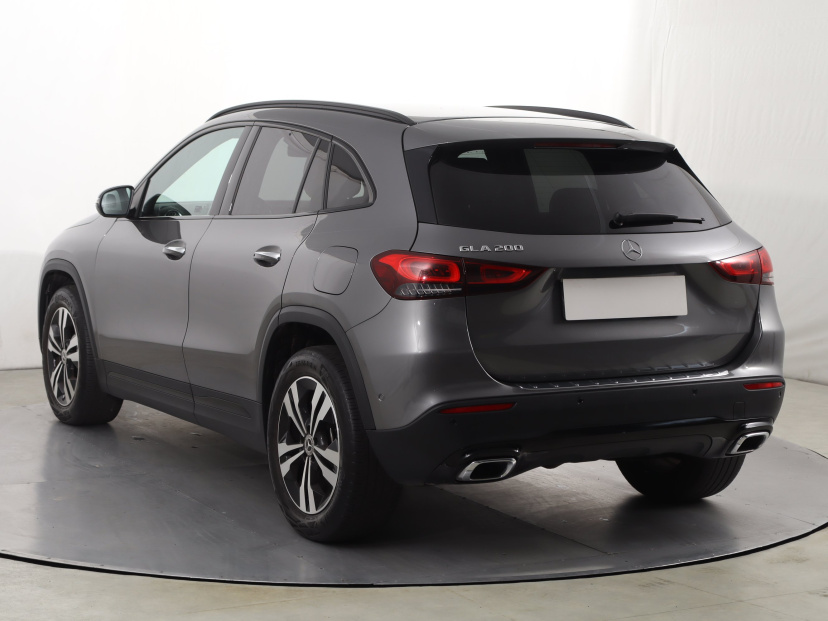 Mercedes-Benz GLA, 2020