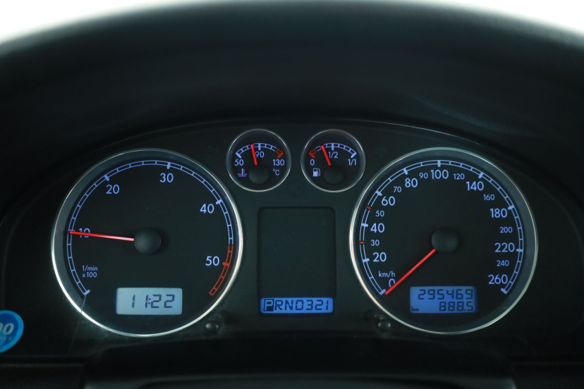 Volkswagen Passat, 2001