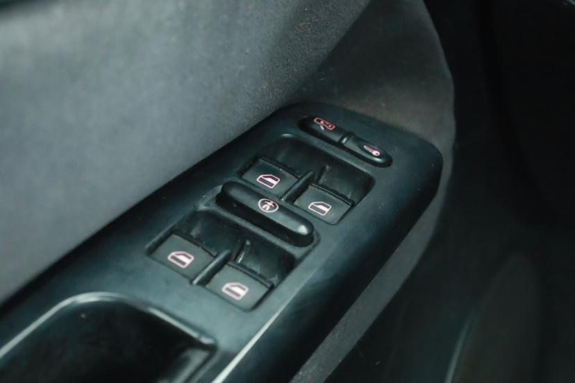 Volkswagen Passat, 2001