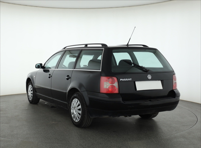 Volkswagen Passat, 2001