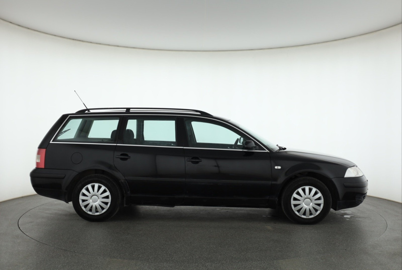 Volkswagen Passat, 2001