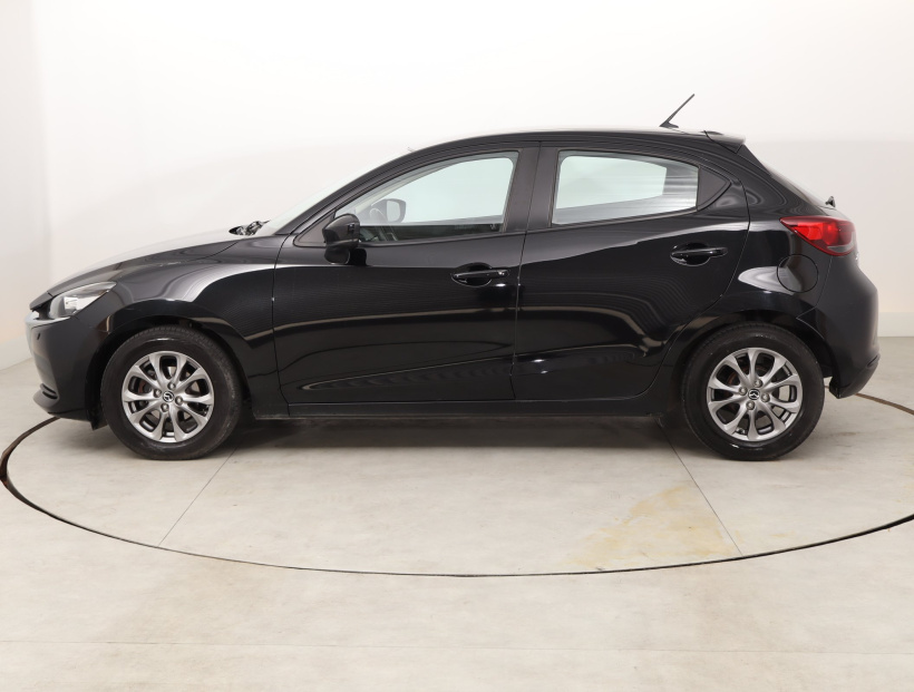 Mazda 2, 2022
