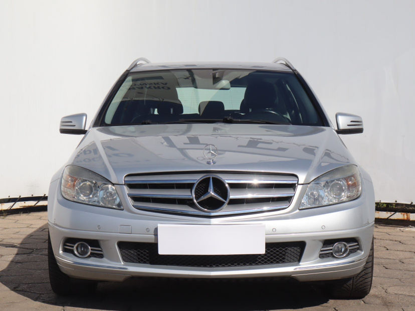 Mercedes-Benz C, 2009
