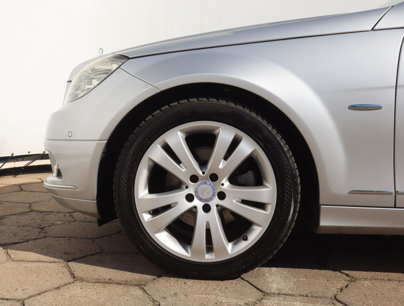 Mercedes-Benz C, 2009