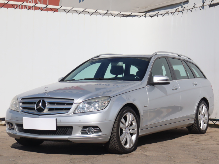 Mercedes-Benz C, 2009