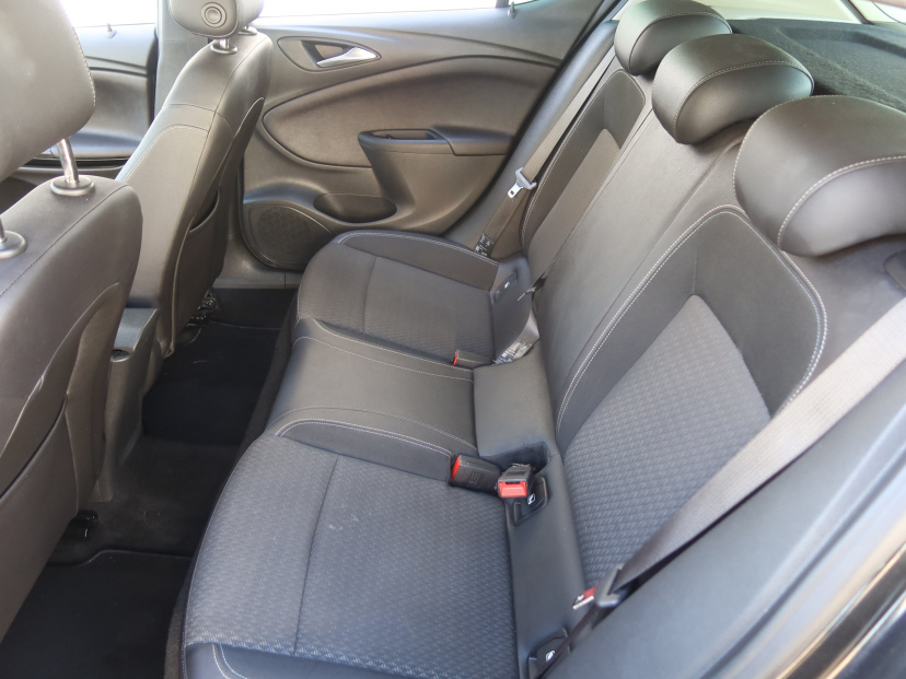 Opel Astra, 2016