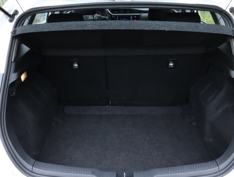 Toyota Auris, 2017
