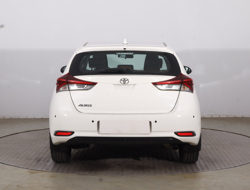 Toyota Auris, 2017