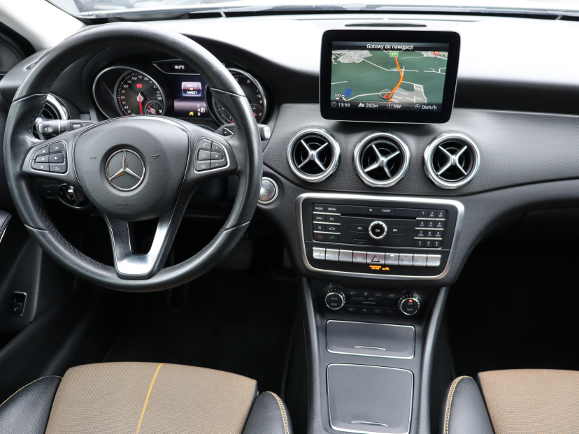 Mercedes-Benz GLA, 2017