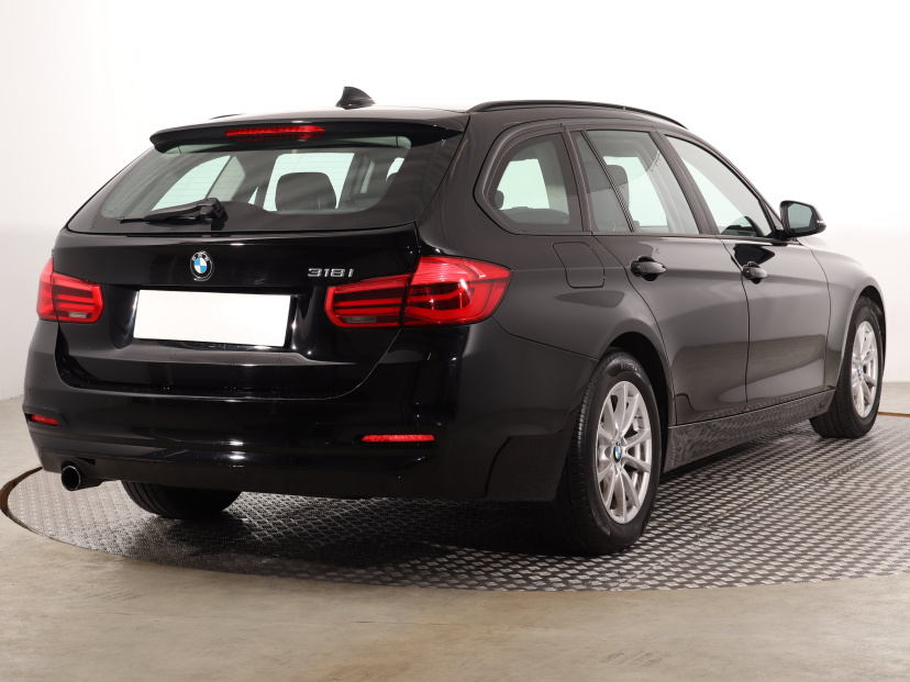BMW 3, 2017