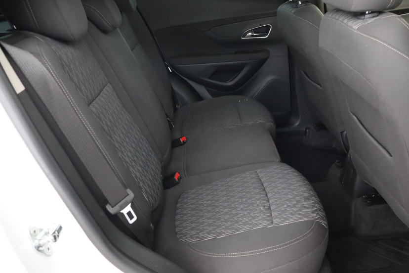 Opel Mokka, 2013