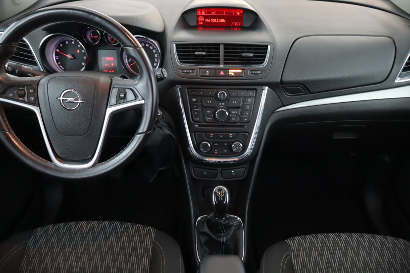 Opel Mokka, 2013