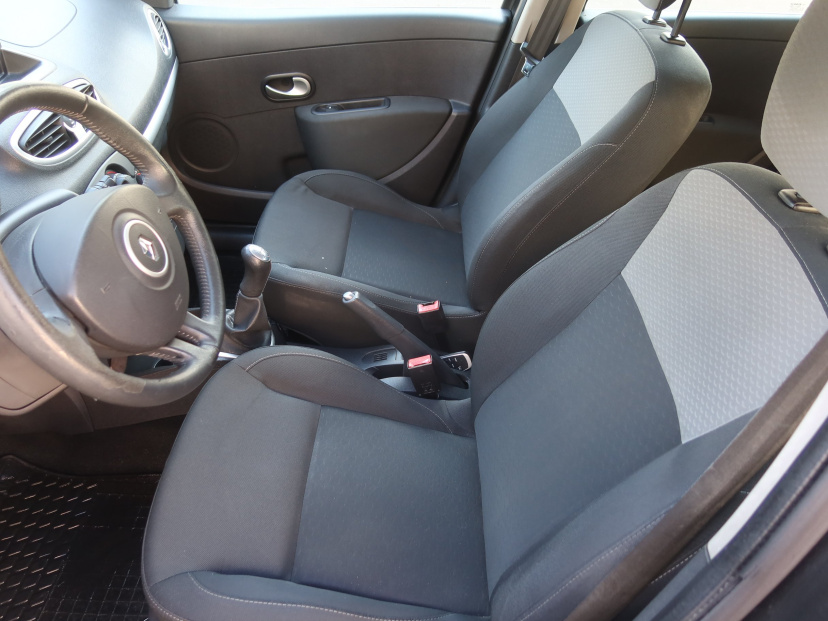Renault Clio, 2010